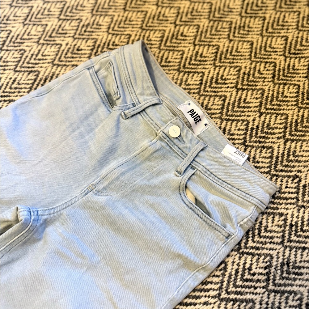 PAIGE Cindy Ultra High Rise Slim Straight Jeans 25 Light Wash Raw Hem - Picture 2 of 9